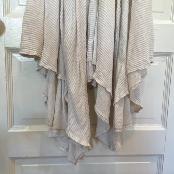 PRELOVED FREE PEOPLE || HANDKERCHIEF HEM MAXI SKIRT - Picture 3 of 4